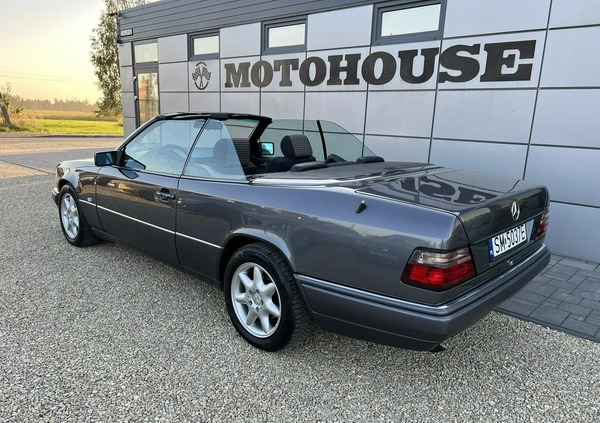 Mercedes-Benz Klasa E cena 79900 przebieg: 241000, rok produkcji 1995 z Wołomin małe 352